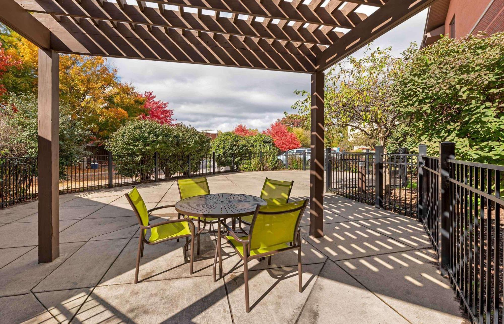 Extended Stay America Select Suites - South Bend - Mishawaka - South Exterior photo